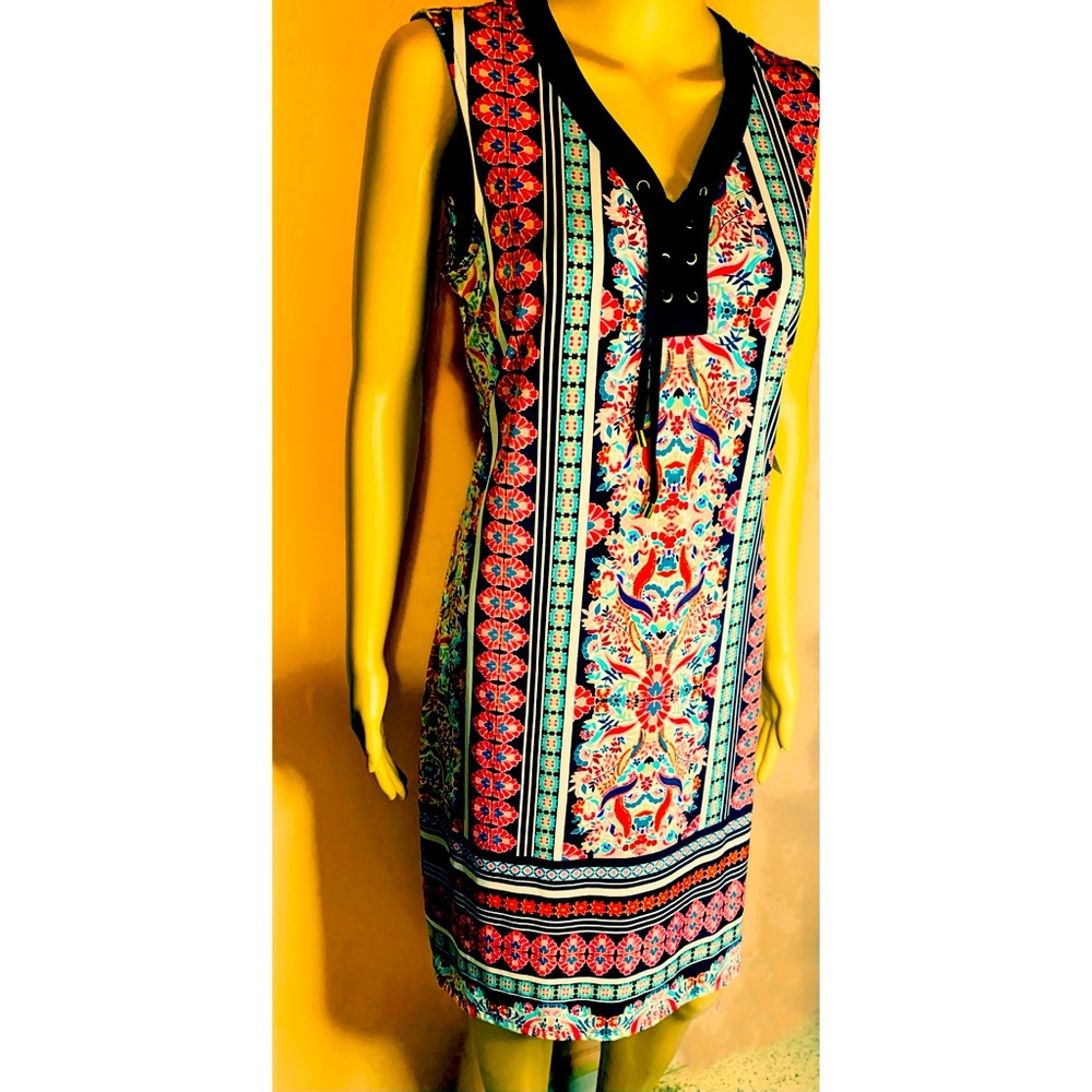 Tecera printed sleveless dress size M